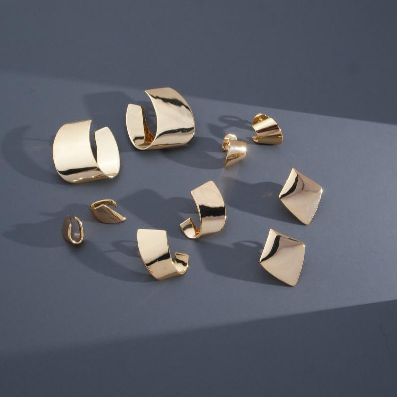 Gold Plated Smooth Diamond Earring