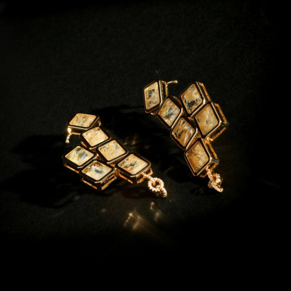 Auric Cuff Stud