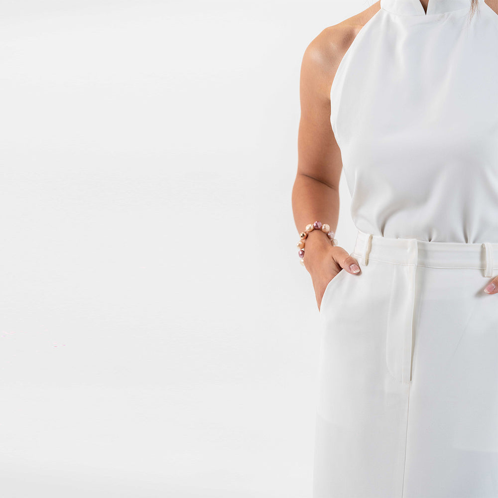 
                  
                    Close-up view of Milan Duo Set waist design and high-waisted fit.
                  
                